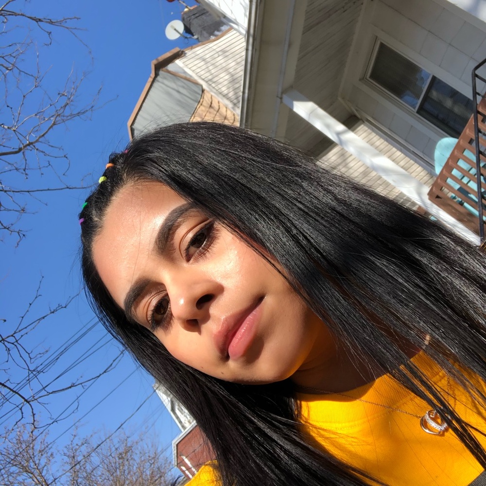Meet your Posher, Aracely